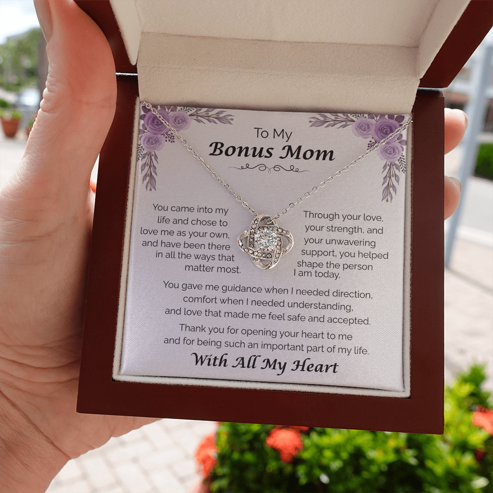 To My Bonus Mom — You Chose to Love Me, Love Knot Necklace